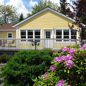 larindas-landing-oceanfront-cottages.halifax-hotels.org/