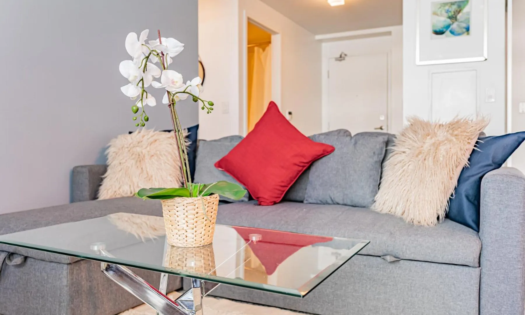 York Suites Toronto Apartment